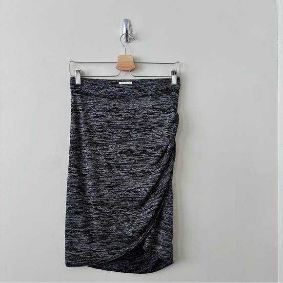 Aritzia-tyra tulip heather black mini skirt (Size:Small) - Picture 2 of 8